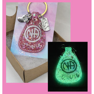 NA Narcotics Anonymous custom GLITTER pink GLOW keytag! Add your clean date!